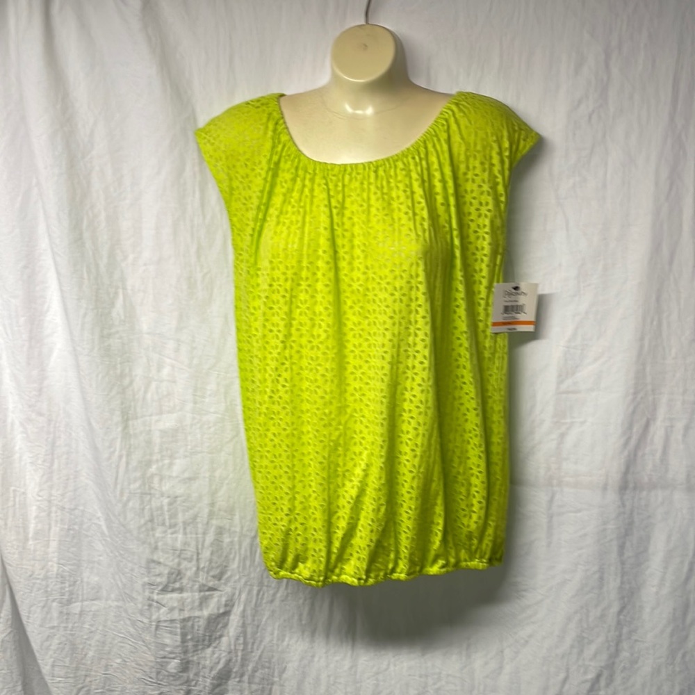 Women’s, size small, bright/neon green shirt.